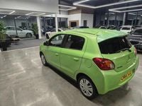 Used Mitsubishi Mirage 79 HP (58 kW) 2014 Green Hatchback