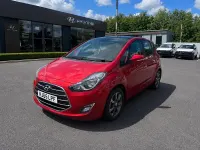 Used Hyundai ix20 Premium 90 HP (66 kW) 2015 Red Hatchback