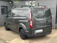 Usado Ford Transit Custom Trend 125 HP (91 kW) 2016 Cinzento Van