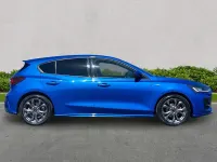 Used Ford Focus ST-Line 2022 Blue Hatchback