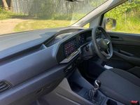 Used VW Caddy Maxi Business 102 HP (75 kW) 2024 Grey MPV