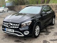 Käytetty Mercedes GLA200 SE 2017 Musta Katumaasturi