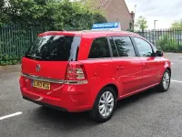 Second-hand Vauxhall Zafira Design Edition 2013 Roșu Monovolum