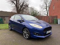 Used Ford Fiesta ST-Line 95 HP (69 kW) 2016 Blue Hatchback