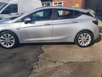 Used Vauxhall Astra 136 HP (100 kW) 2017 Silver Hatchback