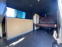 Used VW Transporter R 130 HP (95 kW) 2006 Silver Van