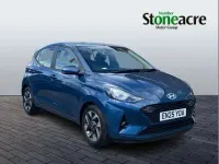 Käytetty Hyundai i10 Advanced 63 HP (46 kW) 2025 Sininen Viistoperä