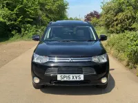 Używany Mitsubishi Outlander P-HEV 2015 Czarny Kombi