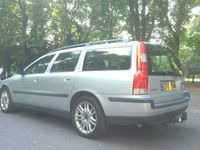 used Volvo V70 2.4