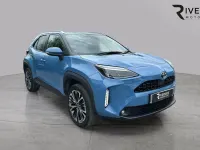 Used Toyota Yaris Hybrid 116 HP (85 kW) 2021 Blue Estate