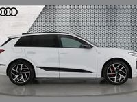 Ny Audi Q6 e-tron Performance 225 kW (306 HK) 2025 Vit SUV