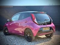 Used Toyota Aygo X-cite 72 HP (52 kW) 2018 Mauve/purple Hatchback