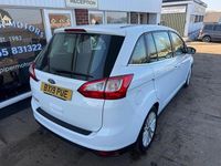 Used Ford Grand C-Max Titanium 120 HP (88 kW) 2019 White MPV