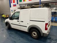Używany Ford Transit Connect 75 KM (55 kW) 2011 Biały Minivan