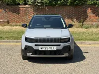 Used Jeep Avenger Summit 100 HP (73 kW) 2025 Grey/black SUV