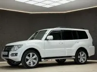 Used Mitsubishi Shogun 187 HP (137 kW) 2015 White SUV