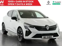 Used Renault Clio V Techno 143 HP (105 kW) 2025 Solid  glacier white  Hatchback