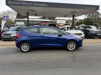 Used Ford Fiesta Zetec 85 HP (62 kW) 2018 Blue Hatchback