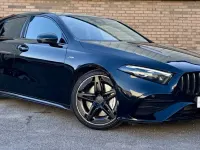 Begagnad Mercedes A35 AMG AMG 2023 Svart Halvkombi