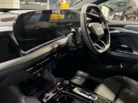 Second-hand Audi A6 e-tron S-Line 269 kW (367 CP) 2026 Albastru Break
