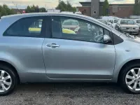 Used Toyota Yaris 69 HP (50 kW) 2008 Silver Hatchback