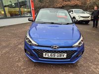 Used Hyundai i20 84 HP (61 kW) 2019 Blue Hatchback