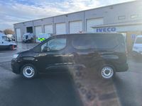 Begagnad Fiat Doblò 2023 Svart Minibuss