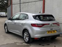 Used Renault Mégane IV Dynamique 130 HP (95 kW) 2016 Silver Hatchback