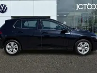 Używany VW Golf VII Life 2021 Czarny Hatchback