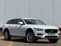 Used Volvo V90 CC 2021 White Estate