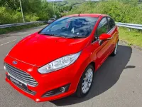 Usado Ford Fiesta Titanium X 100 CV (73 kW) 2016 Rojo Utilitario