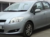 Used Toyota Auris 124 HP (91 kW) 2008 Silver Hatchback