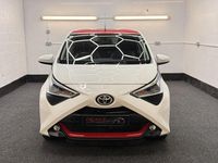 Used Toyota Aygo x-press 2018 White Hatchback
