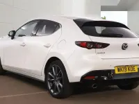 Used Mazda 3 Inclusive 122 HP (89 kW) 2019 White Hatchback