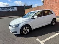 Used VW Golf VII SE 105 HP (77 kW) 2014 White Hatchback