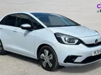 Used Honda Jazz Hybrid 109 HP (80 kW) 2020 White Hatchback