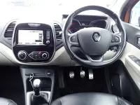 Used Renault Captur GT-Line 90 HP (66 kW) 2020 Orange/black SUV