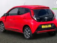 Used Toyota Aygo Trend 72 HP (52 kW) 2021 Red Hatchback