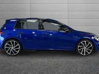 Used VW Golf VII R 300 HP (220 kW) 2019 Lapiz blue Hatchback