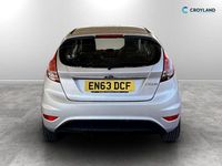 Used Ford Fiesta Zetec 80 HP (58 kW) 2014 Silver Hatchback