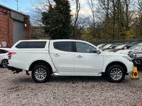 Used Mitsubishi L200 2017 White Pickup
