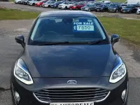 Used Ford Fiesta Zetec 85 HP (62 kW) 2018 Grey Hatchback
