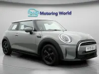 Used Mini ONE Classic 102 HP (75 kW) 2022 Hatchback