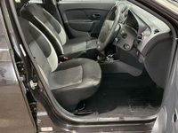 Used Dacia Sandero Ambiance 90 HP (66 kW) 2016 Black Hatchback