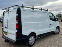 Usado Renault Trafic Business 2017 Branco Monovolume