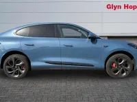 New MG IM6 553 kW (752 HP) 2025 Blue SUV