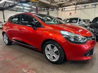 Used Renault Clio Dynamique 73 HP (53 kW) 2015 Red Hatchback
