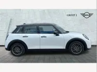 Used Mini Cooper Classic 147 kW (200 HP) 2025 White Hatchback