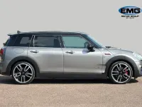 Usado Mini John Cooper Works Clubman 231 CV (169 kW) 2018 Plateado Familiar