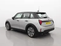 Gebraucht Mini Cooper Hatch 154 PS (113 kW) 2024 Silber Kleinwagen
